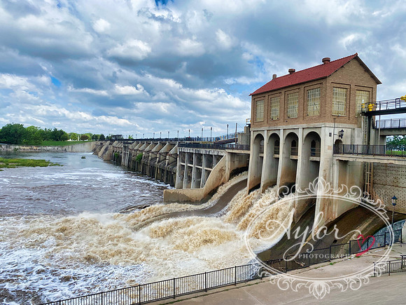 Lake Overholser Dam - Water Release (IMG_4491)