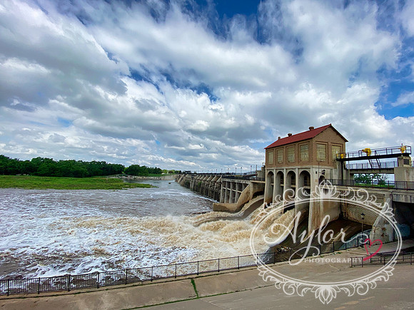 Lake Overholser Dam - Water Release (IMG_4492)