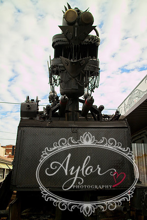 Deep Ellum - Iron Monster (IMG_1066)